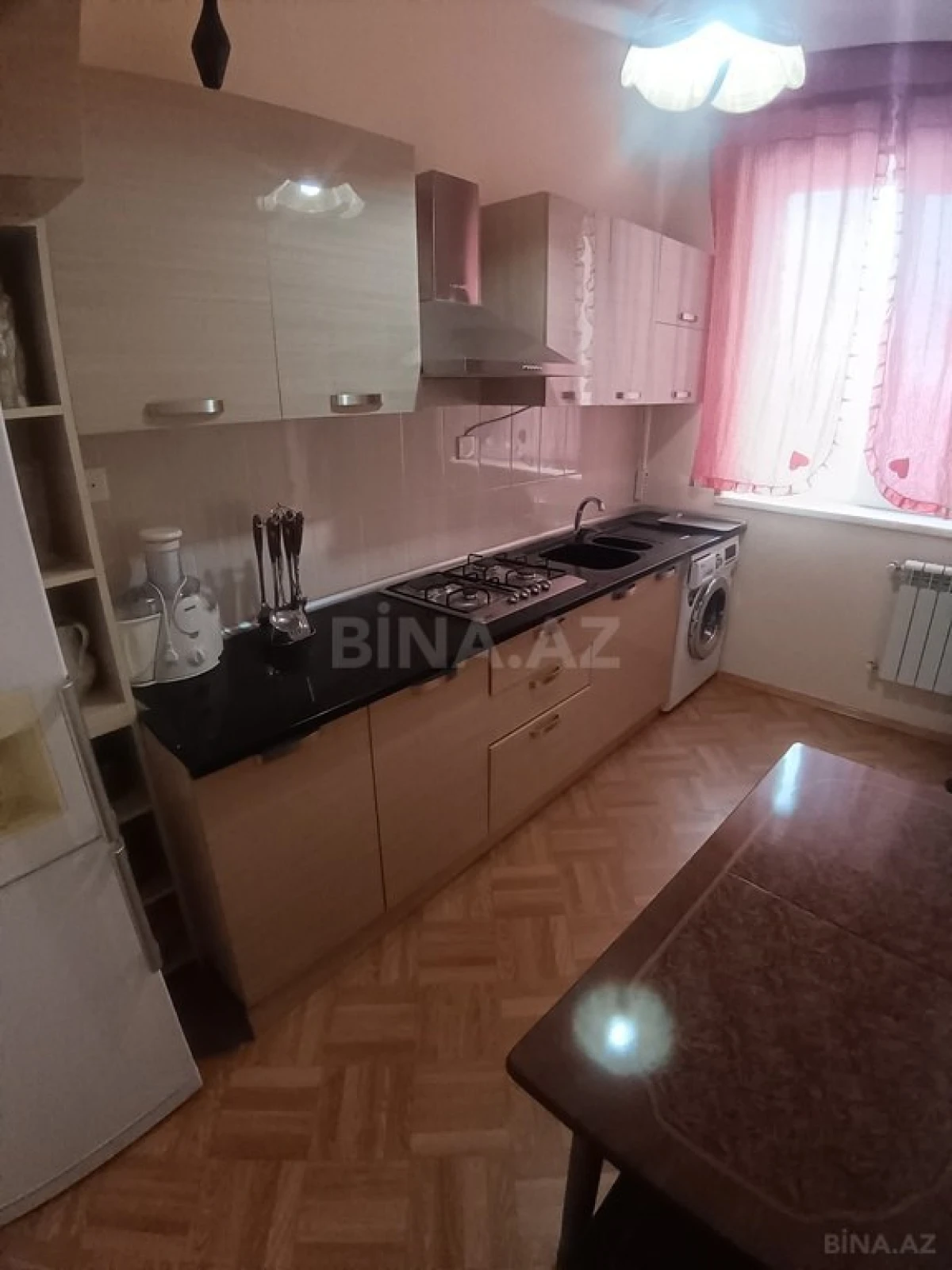 Satılır 5 otaqlı həyət evi 165 m²