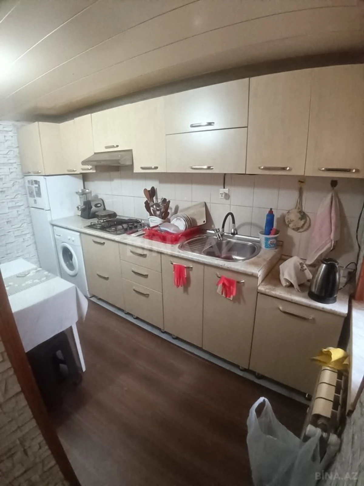 Satılır 5 otaqlı həyət evi 165 m²
