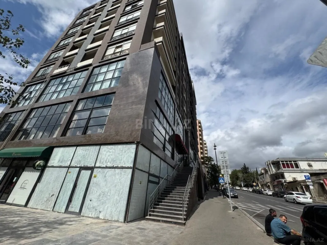 Satılır obyekt 170 m²