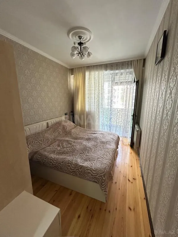 Satılır 2 otaqlı mənzil 51 m²