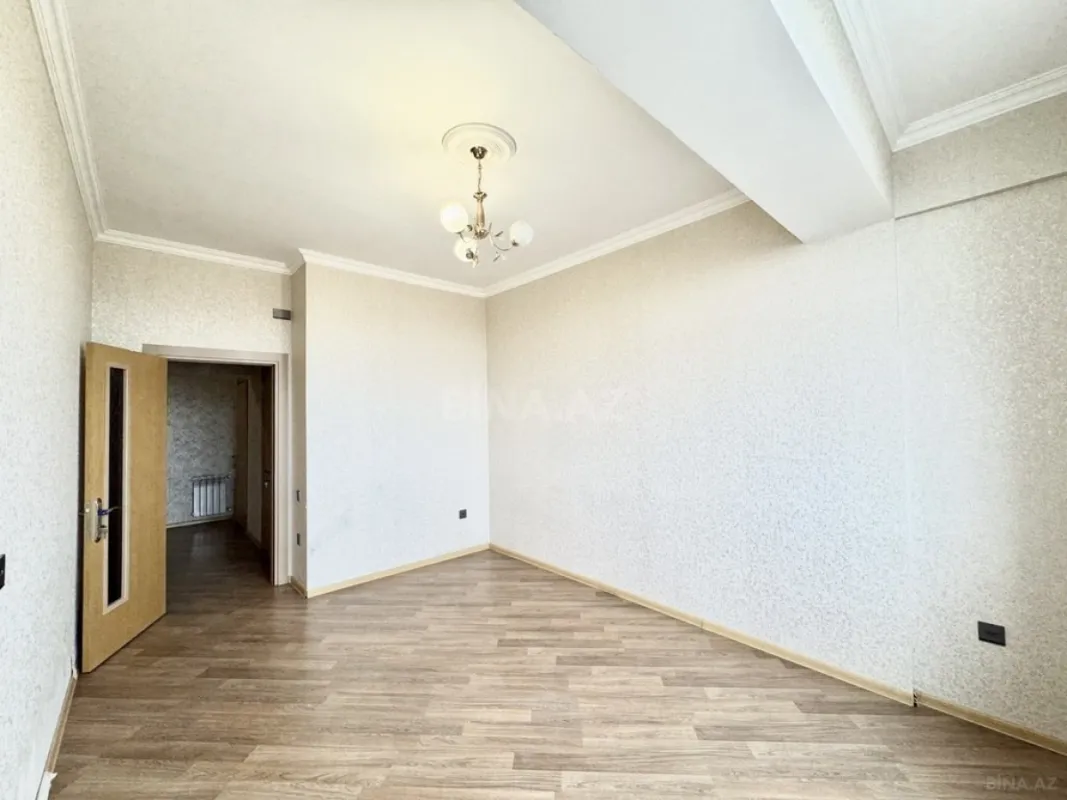 Kirayə verilir 2 otaqlı mənzil 84 m²
