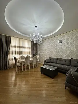 Satılır 3 otaqlı mənzil 147 m²