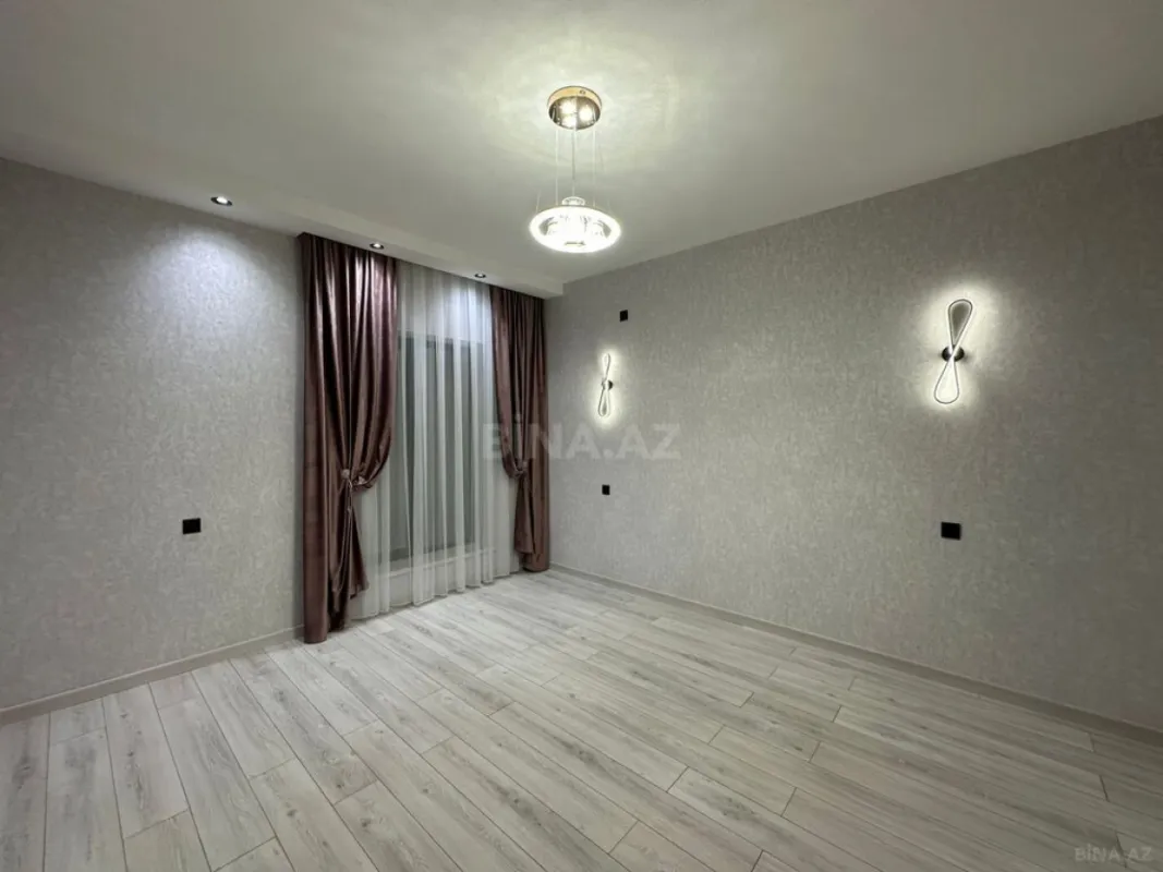 Satılır 4 otaqlı həyət evi 160 m²