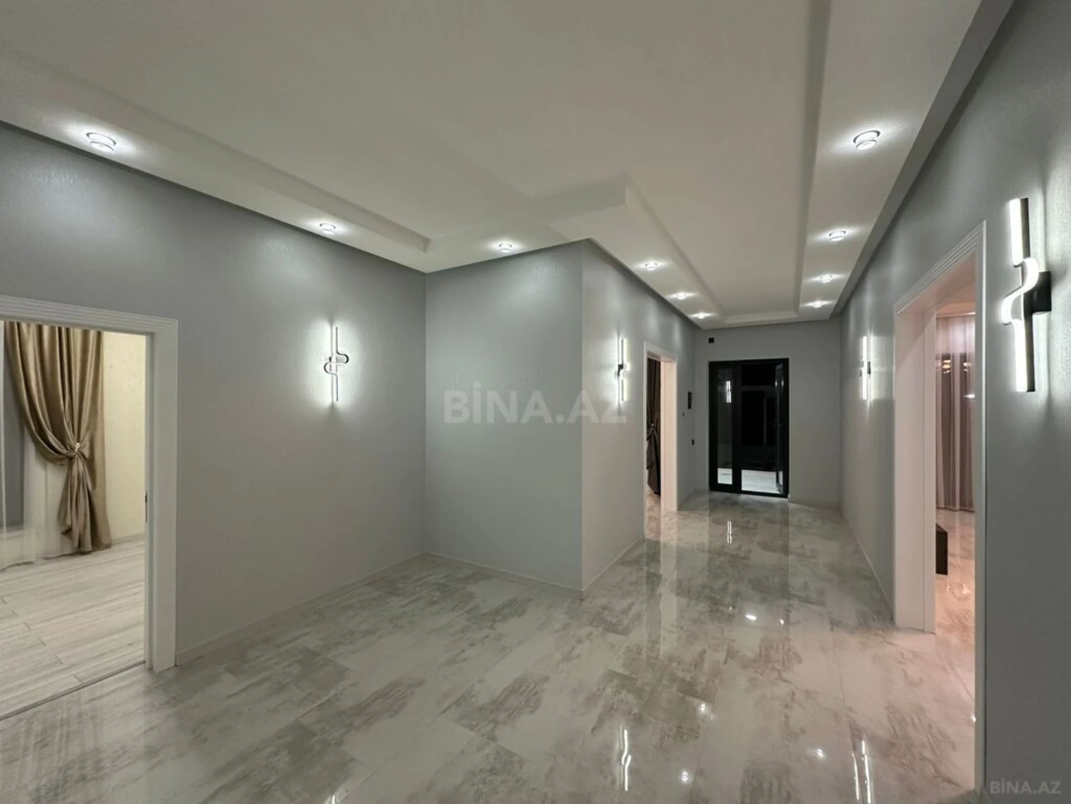 Satılır 4 otaqlı həyət evi 160 m²