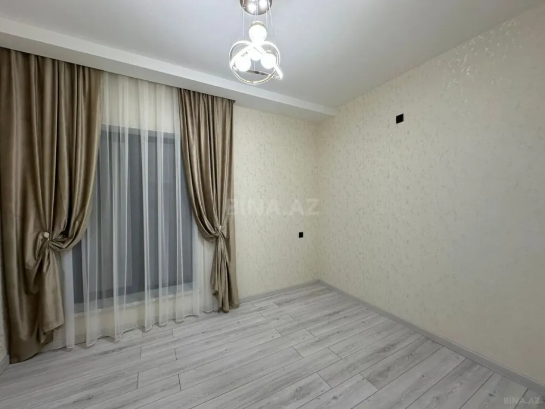 Satılır 4 otaqlı həyət evi 160 m²