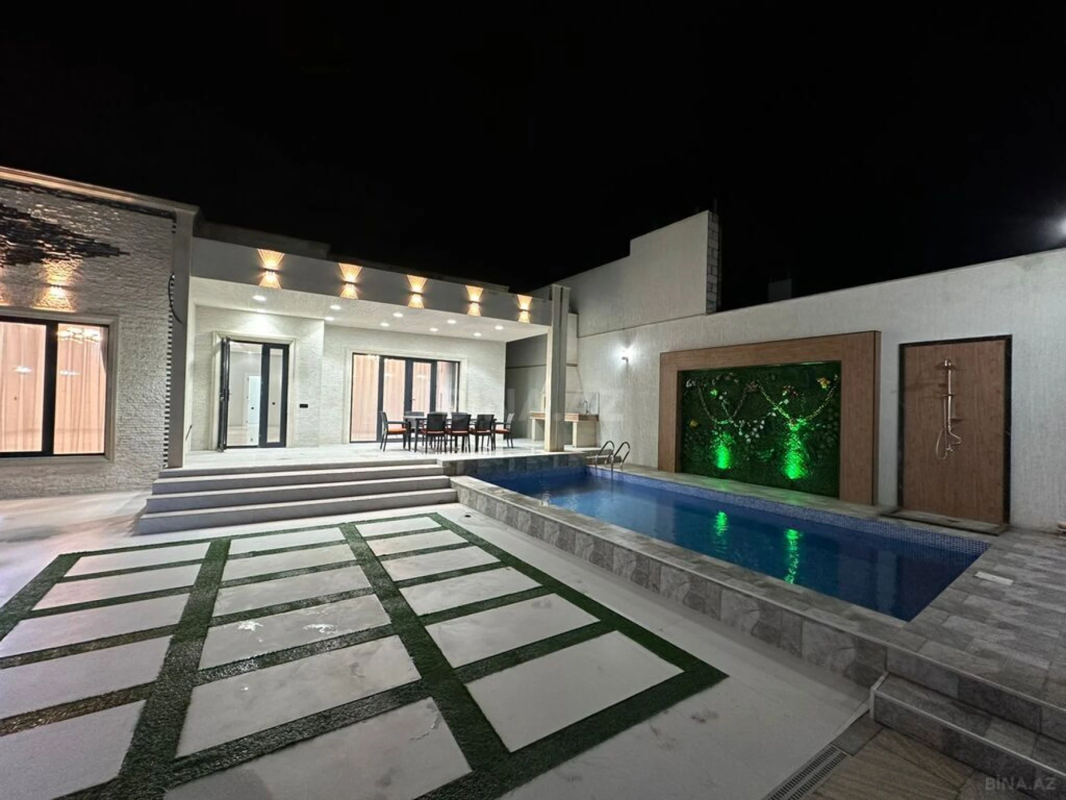 Satılır 4 otaqlı həyət evi 160 m²