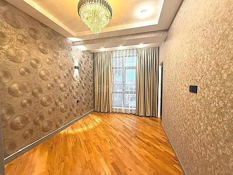 Satılır 3 otaqlı mənzil 77 m² — Bakı, Qaraçuxur 3 otaq 77.00 m²