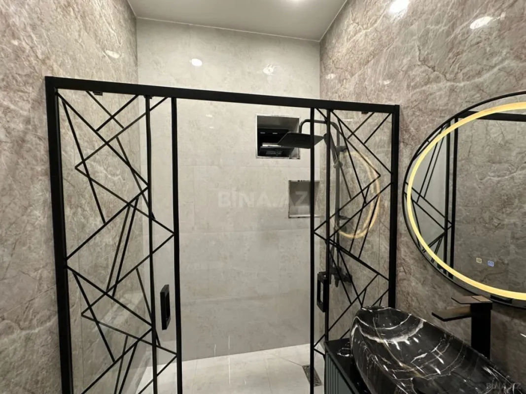 Satılır 4 otaqlı həyət evi 180 m²