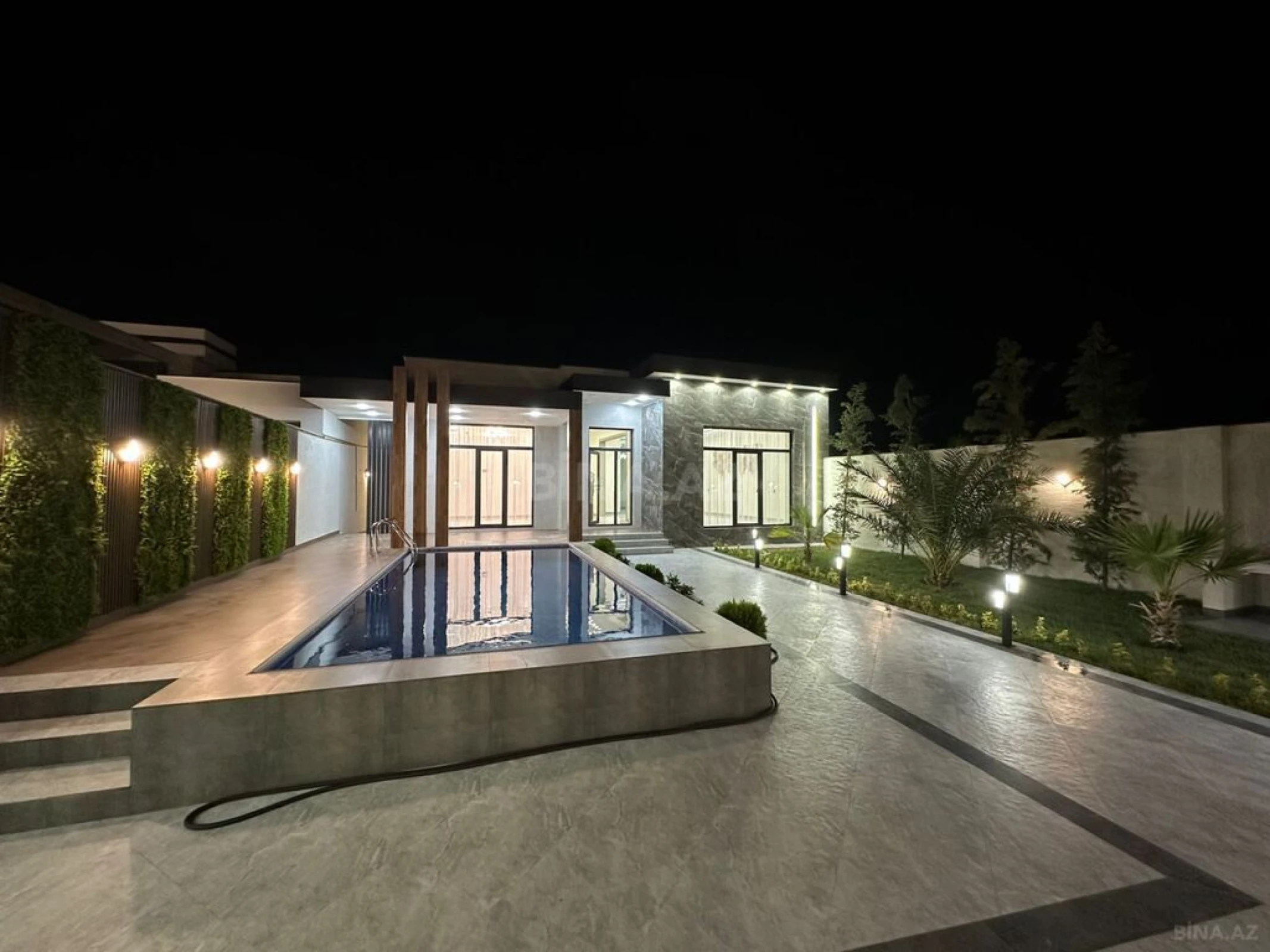 Satılır 4 otaqlı həyət evi 180 m²