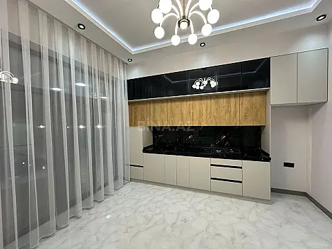 Satılır 4 otaqlı həyət evi 180 m²