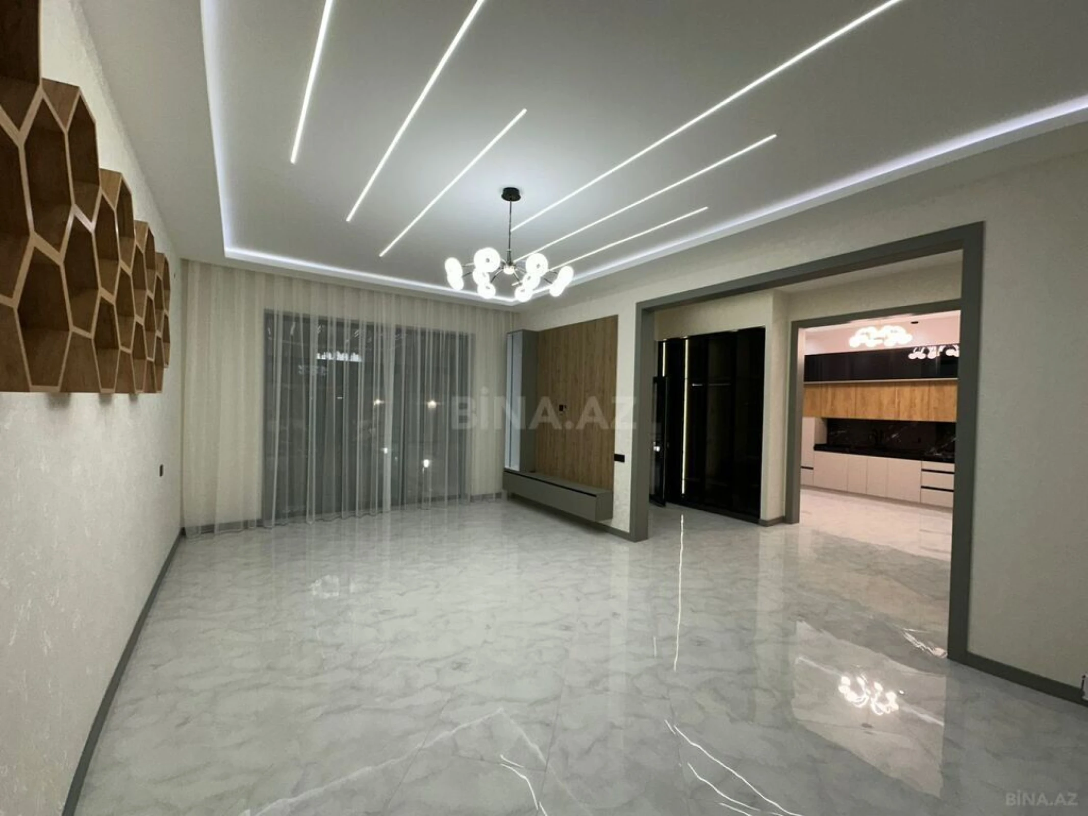 Satılır 4 otaqlı həyət evi 180 m²