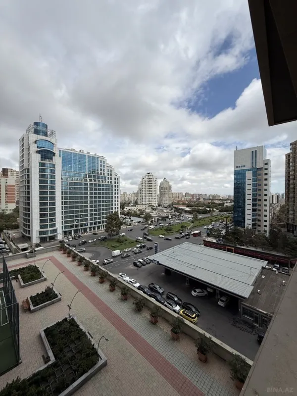 Satılır 3 otaqlı mənzil 100 m²