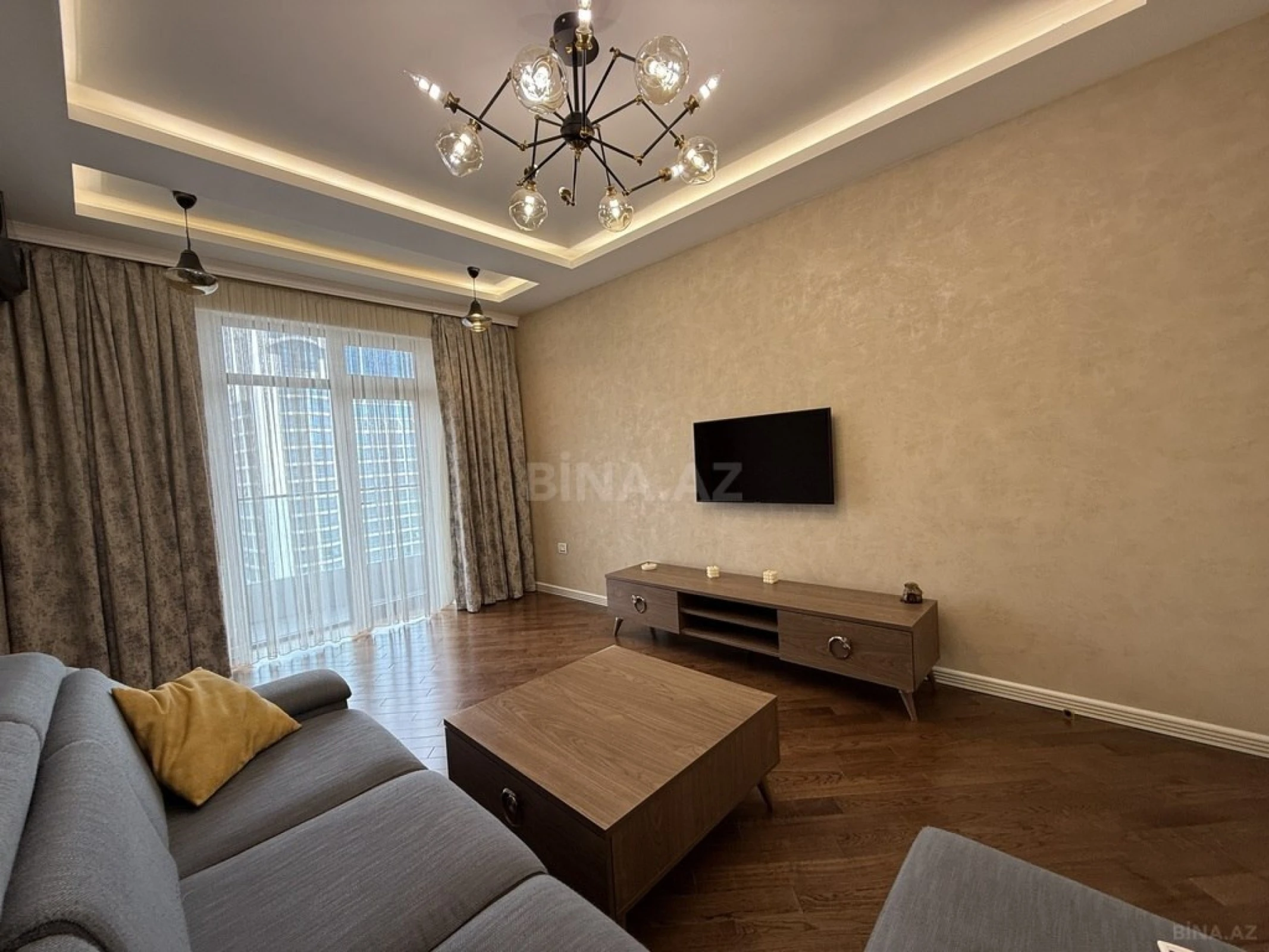 Satılır 3 otaqlı mənzil 100 m²