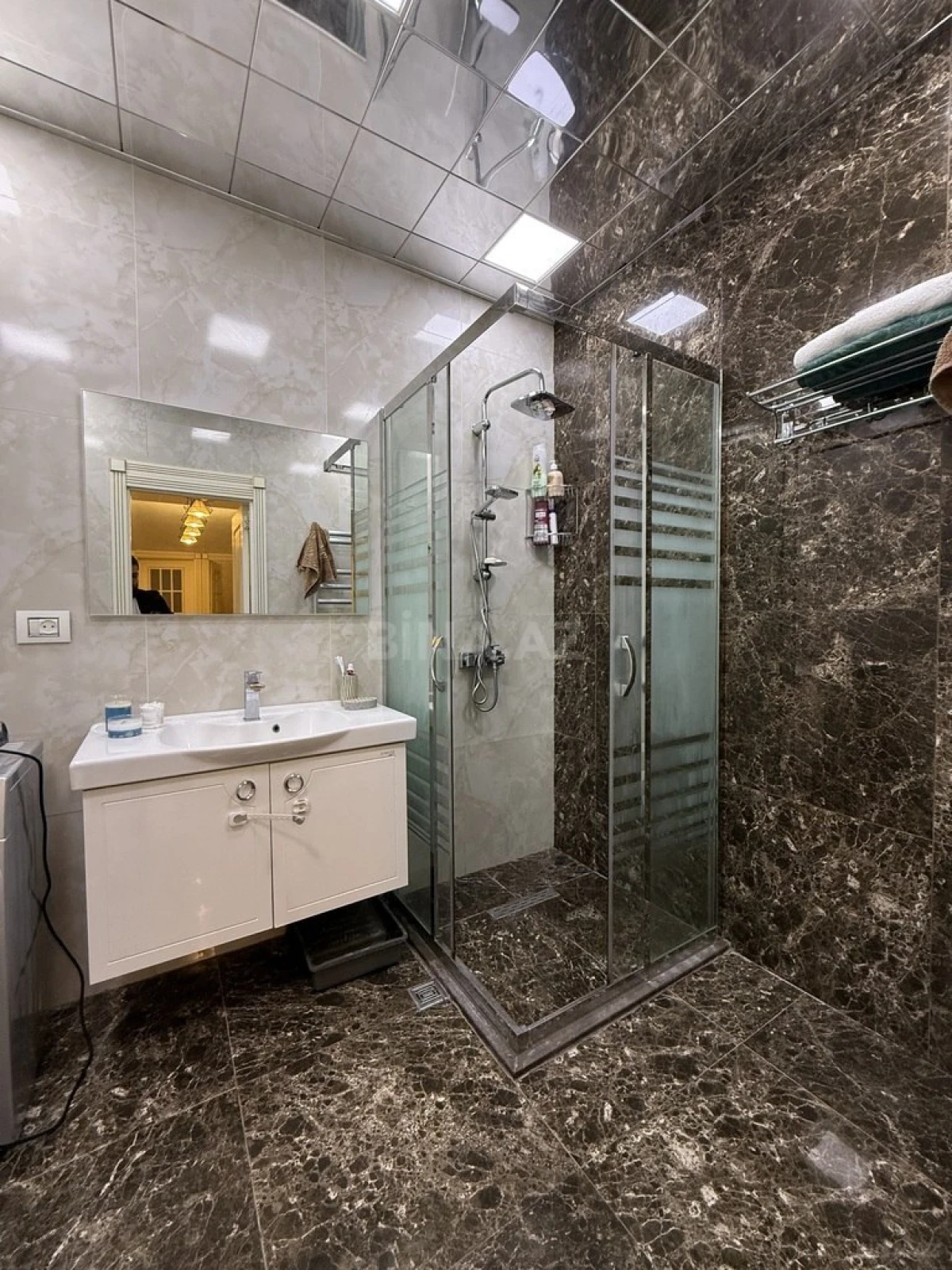 Satılır 3 otaqlı mənzil 100 m²