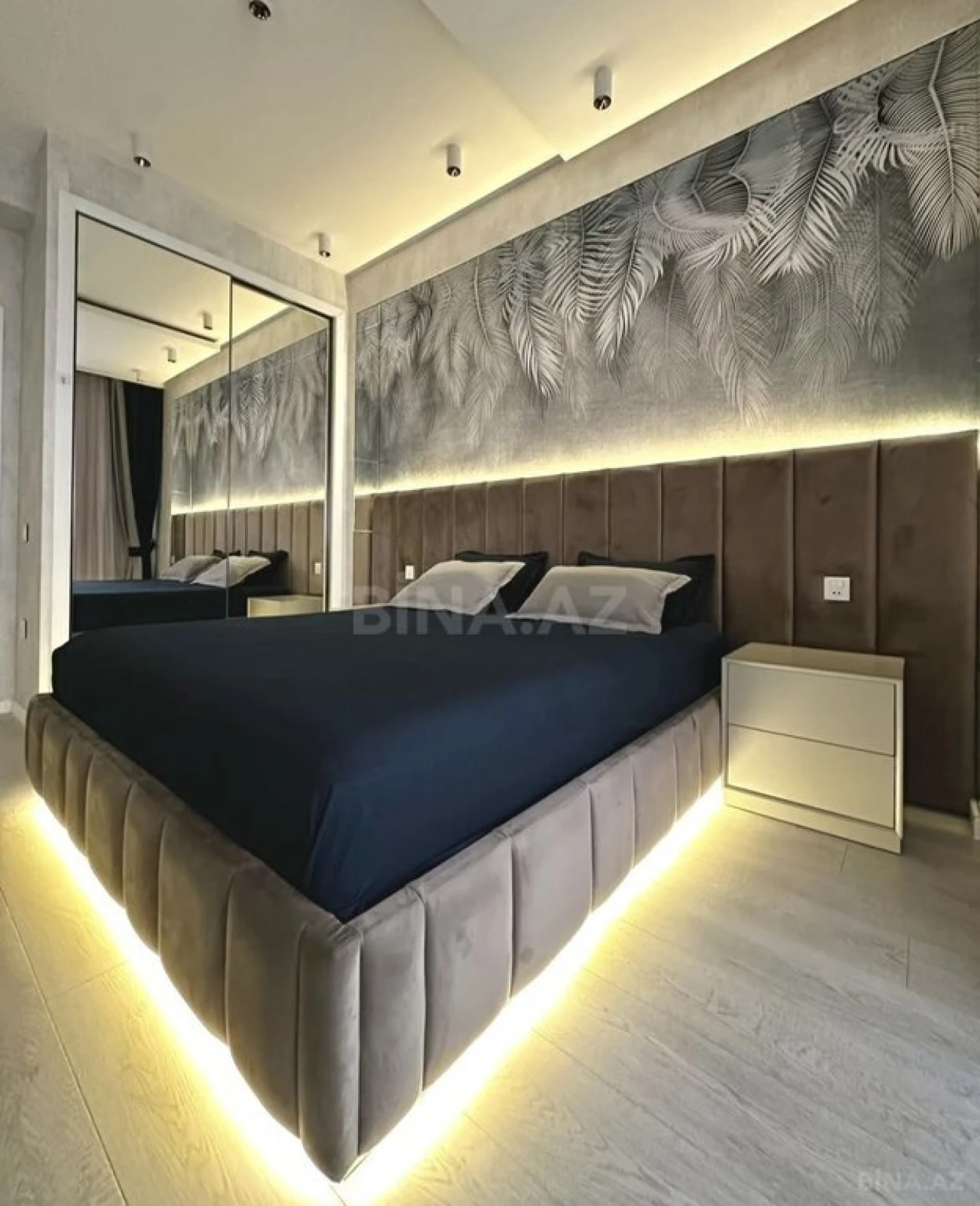 Satılır 3 otaqlı mənzil 120 m²