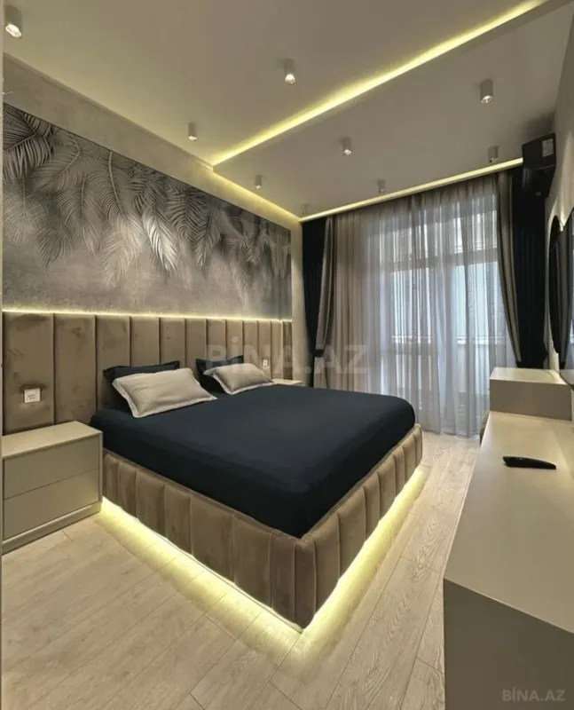 Satılır 3 otaqlı mənzil 120 m²