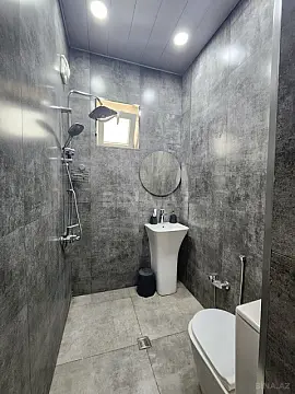 Kirayə verilir 5 otaqlı həyət evi 240 m²