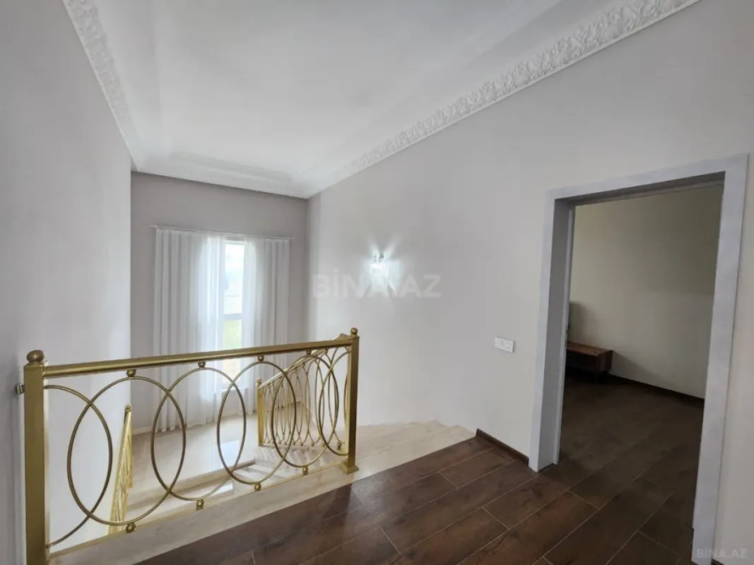 Kirayə verilir 5 otaqlı həyət evi 240 m²