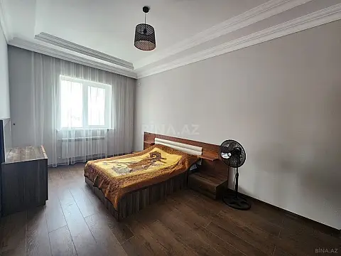 Kirayə verilir 5 otaqlı həyət evi 240 m²