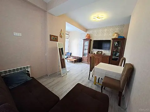 Satılır 3 otaqlı mənzil 98 m²
