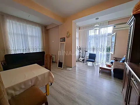 Satılır 3 otaqlı mənzil 98 m²