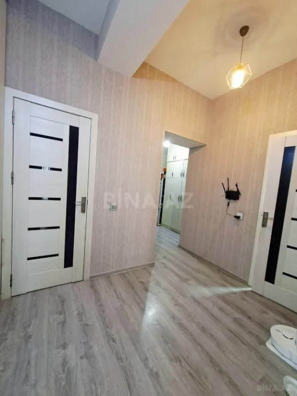 Satılır 3 otaqlı mənzil 98 m²