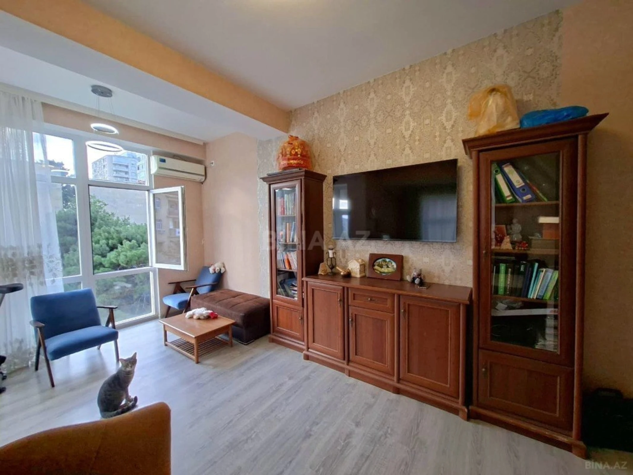 Satılır 3 otaqlı mənzil 98 m²