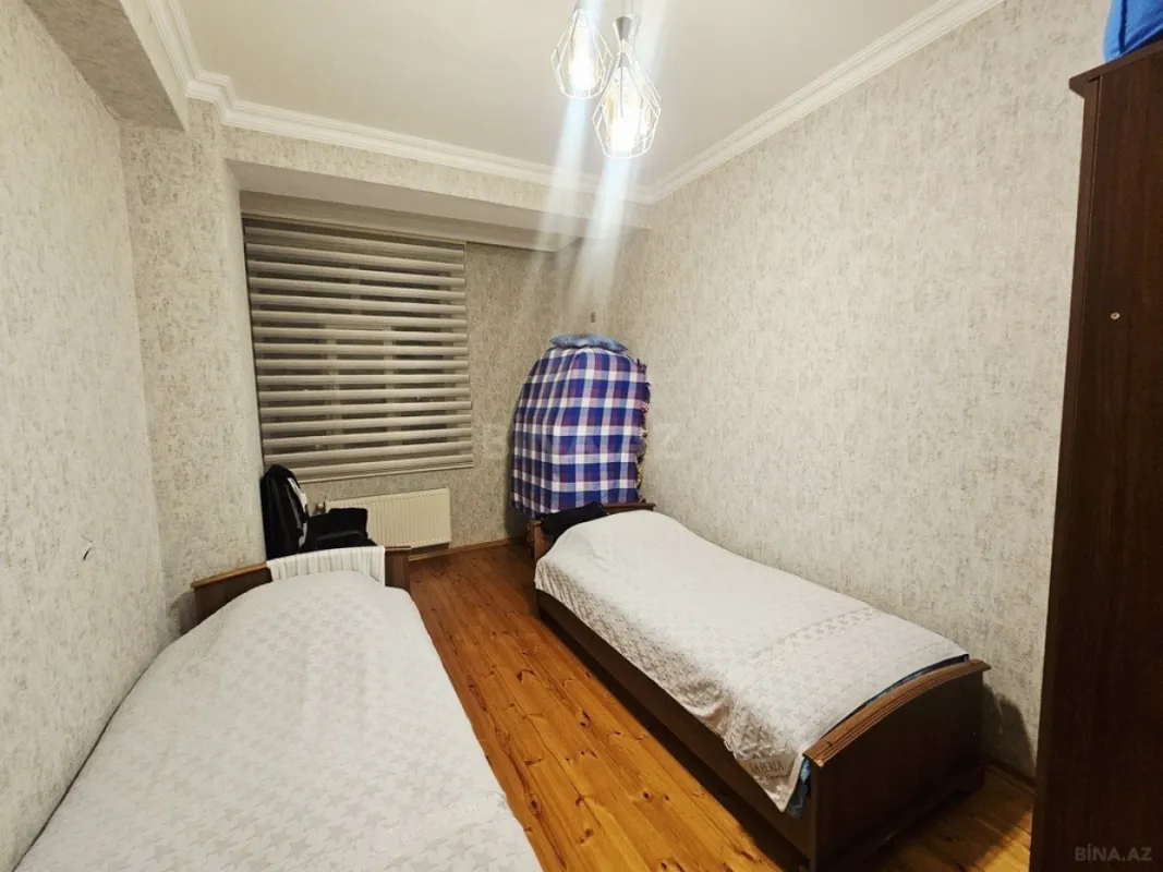 Satılır 3 otaqlı mənzil 106 m²