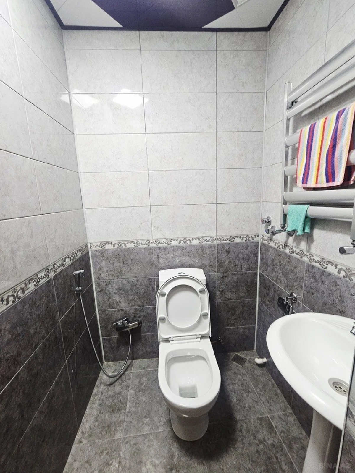 Satılır 3 otaqlı mənzil 106 m²