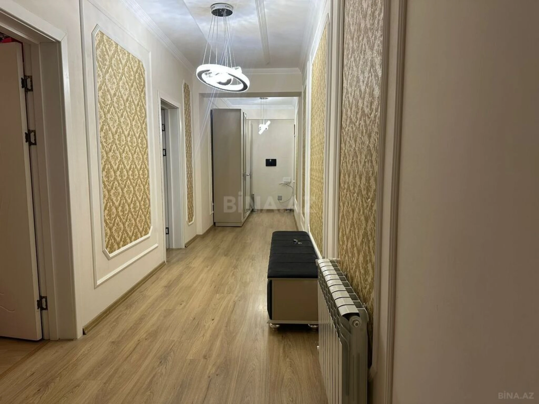 Satılır 3 otaqlı mənzil 120 m²