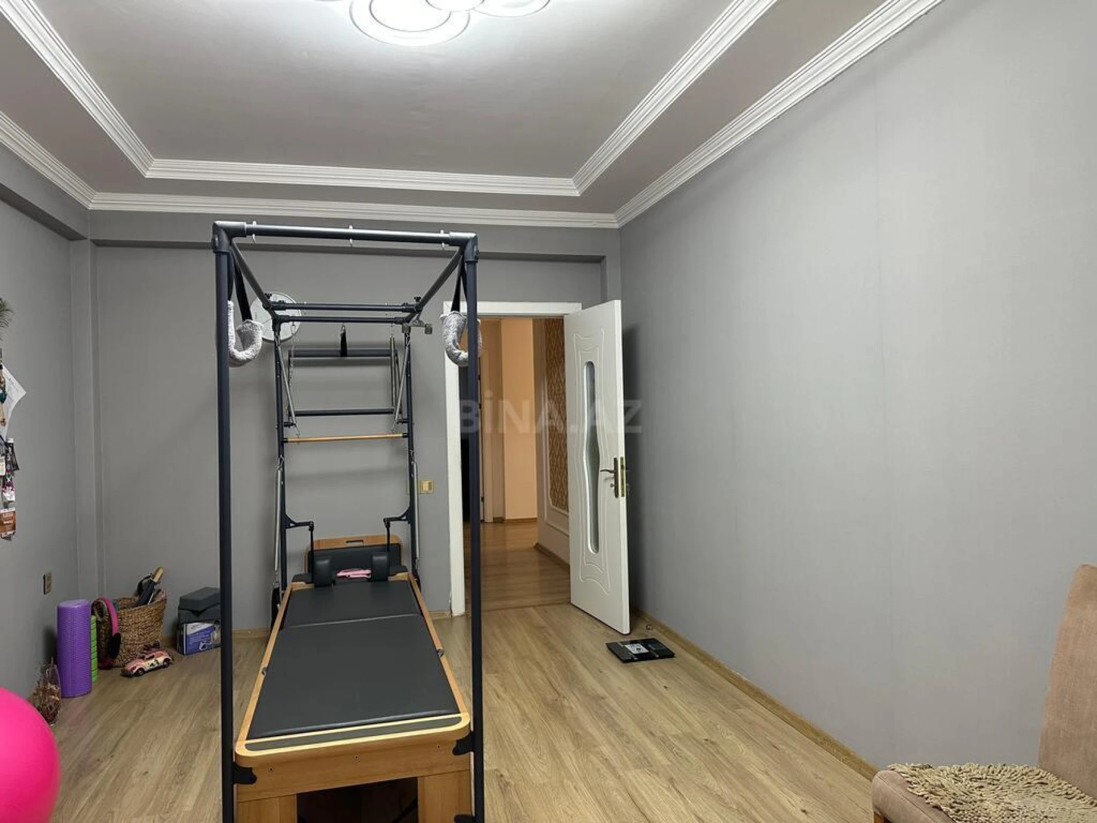 Satılır 3 otaqlı mənzil 120 m²
