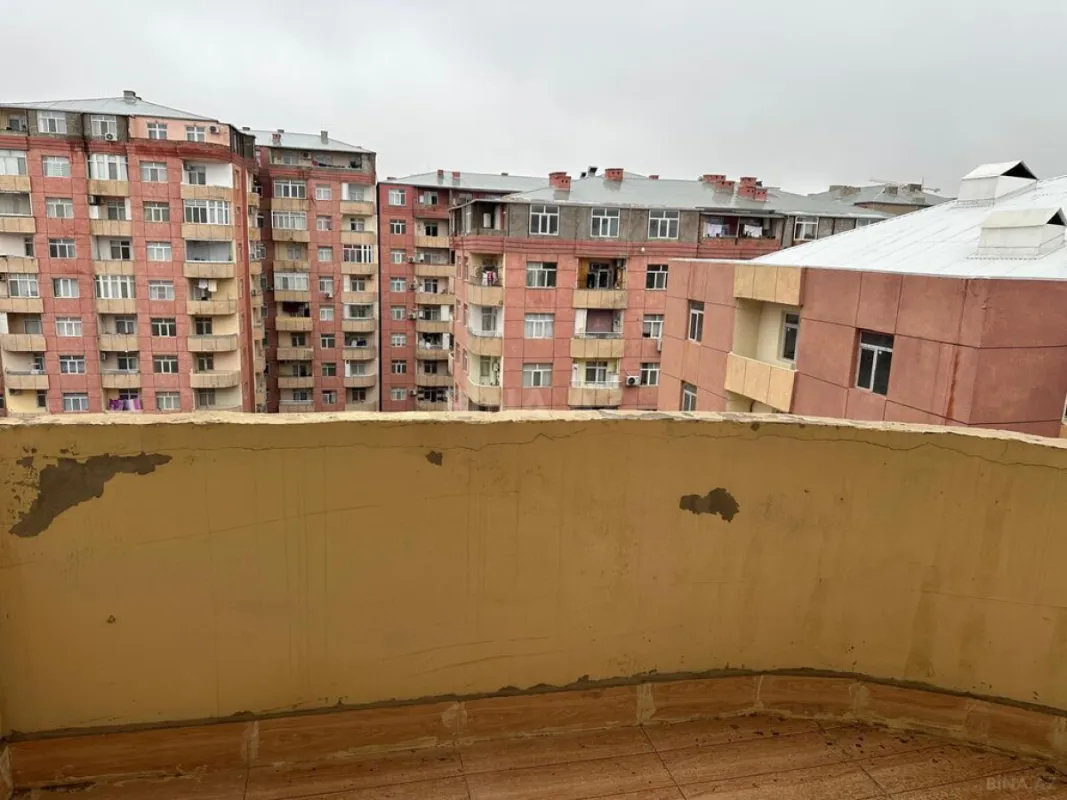 Satılır 3 otaqlı mənzil 120 m²