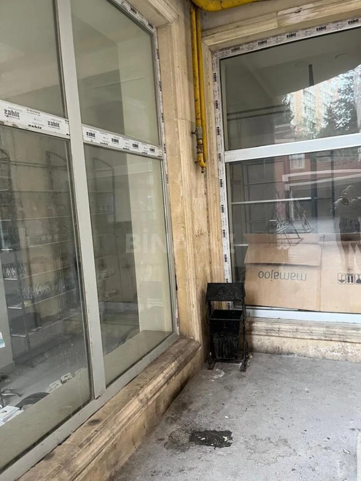 Satılır obyekt 54 m²