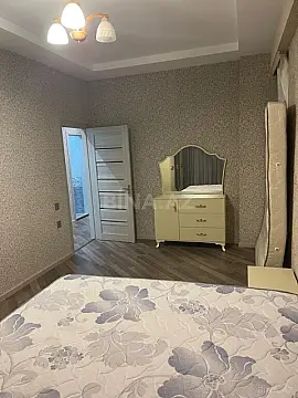 Satılır 2 otaqlı mənzil 100 m²