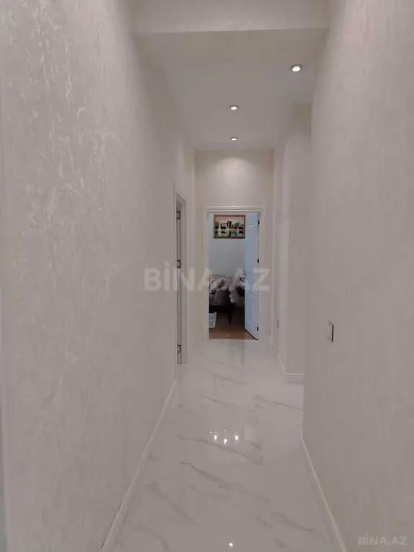 Satılır 3 otaqlı mənzil 102 m²