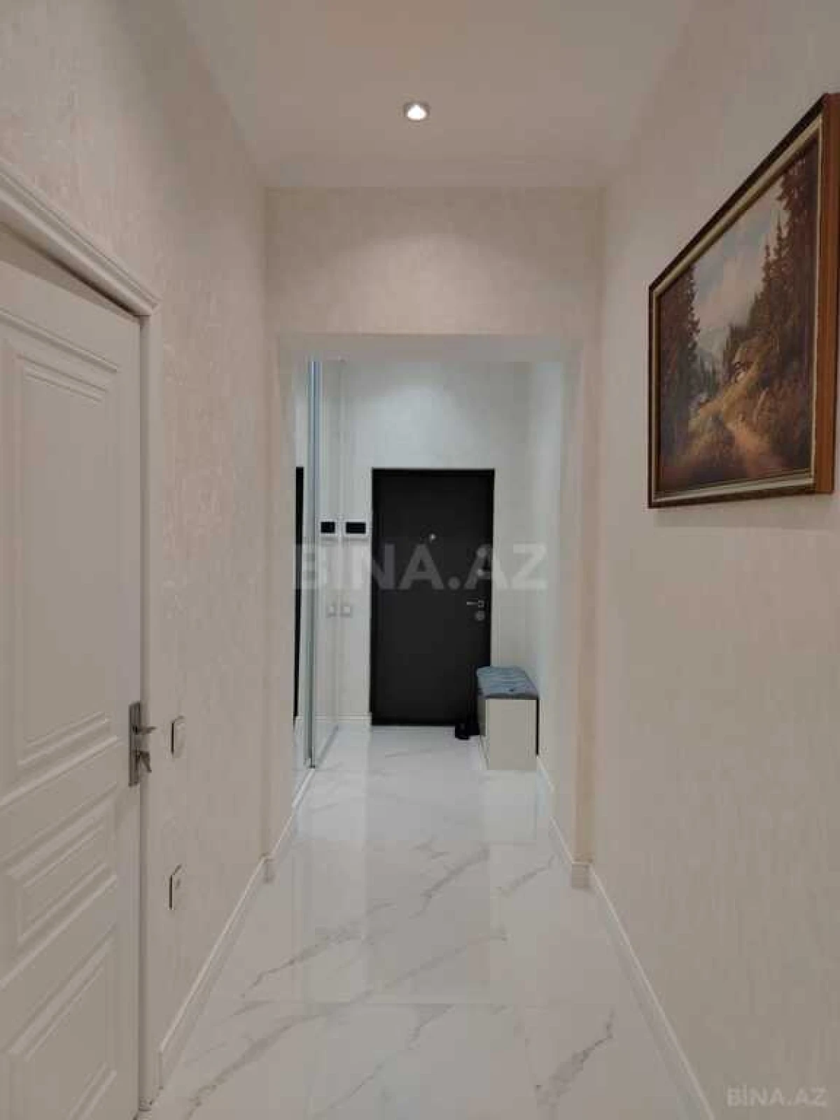 Satılır 3 otaqlı mənzil 102 m²