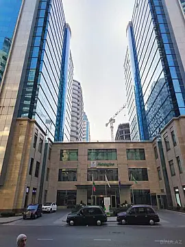 Satılır 3 otaqlı mənzil 102 m² — Bakı 3 otaq 102.00 m²