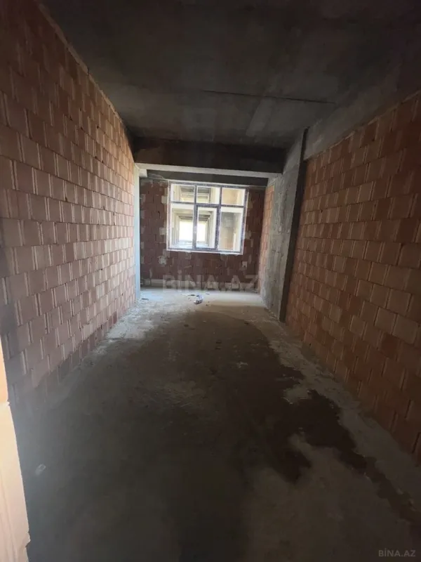 Satılır 2 otaqlı mənzil 77.5 m²