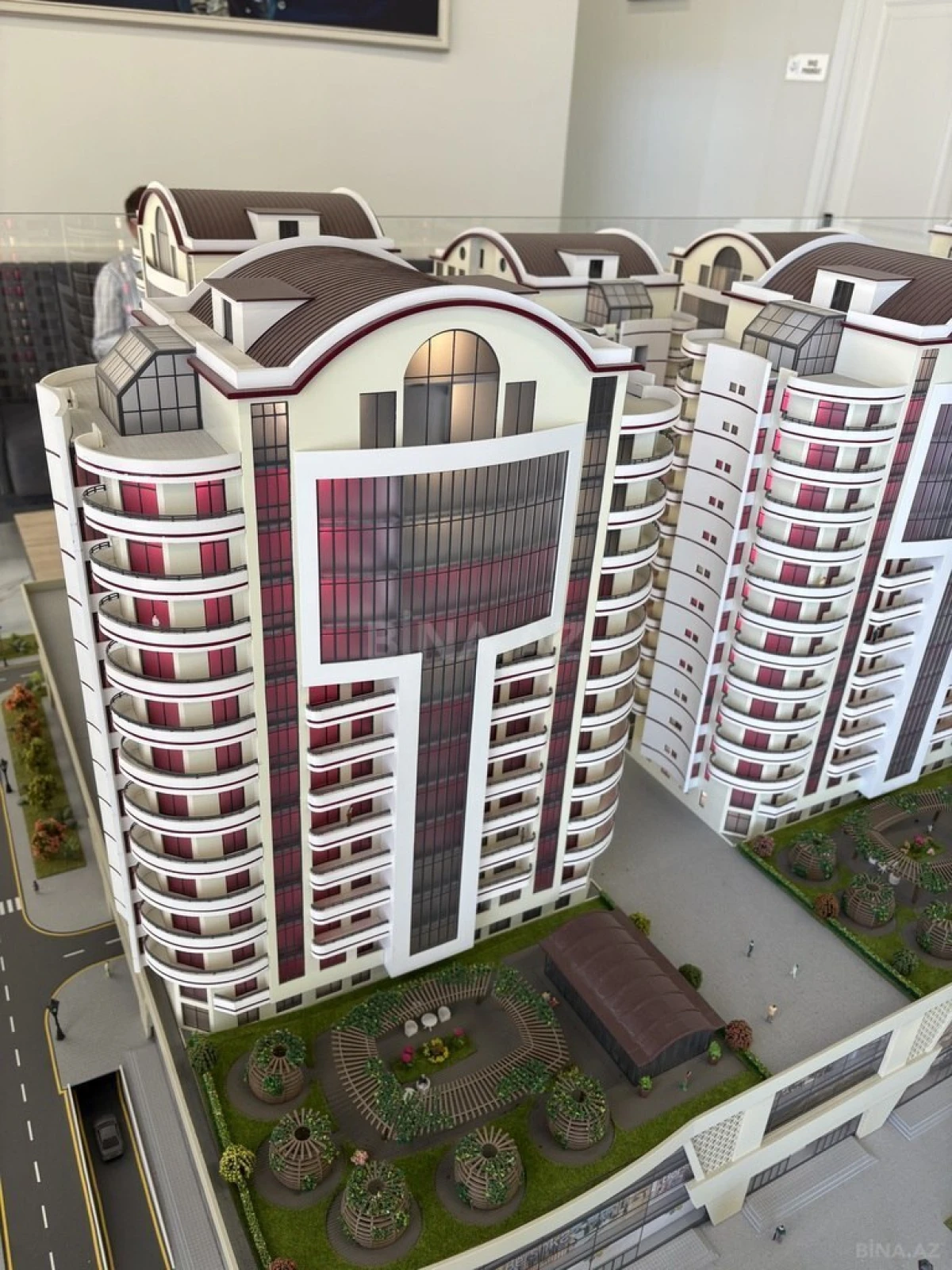 Satılır 2 otaqlı mənzil 77.5 m²