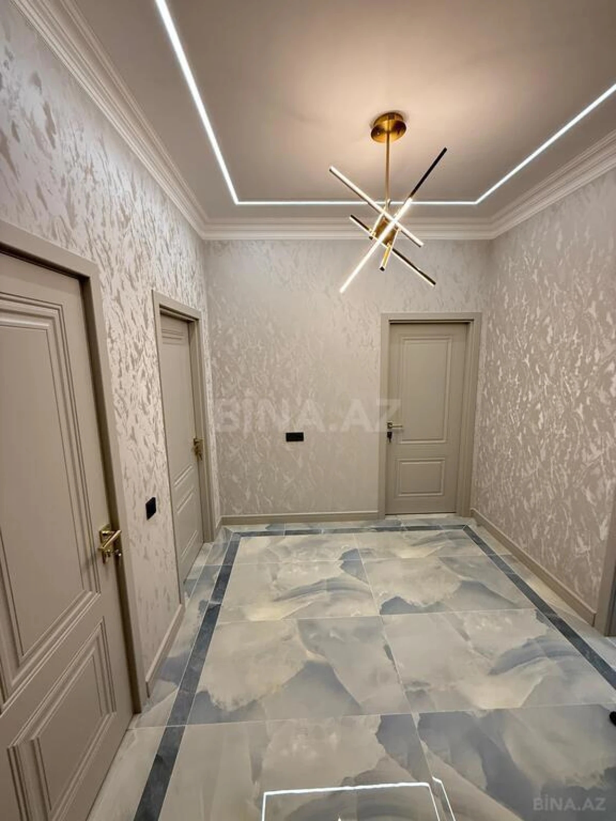 Satılır 3 otaqlı mənzil 70 m²