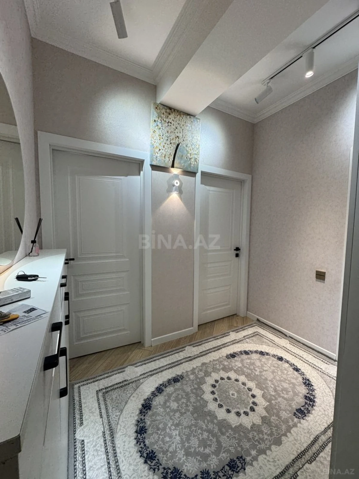 Satılır 2 otaqlı mənzil 56 m²