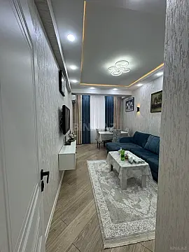 Satılır 2 otaqlı mənzil 56 m²