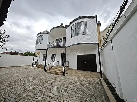 Satılır 5 otaqlı həyət evi 240 m² — Bakı, Bakıxanov 5 otaq 240.00 m²