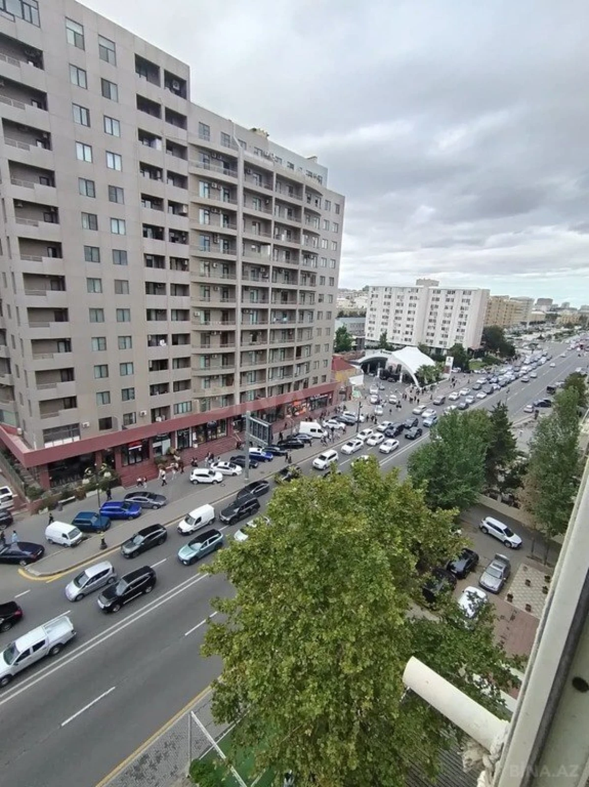 Kirayə verilir 3 otaqlı mənzil 92 m²