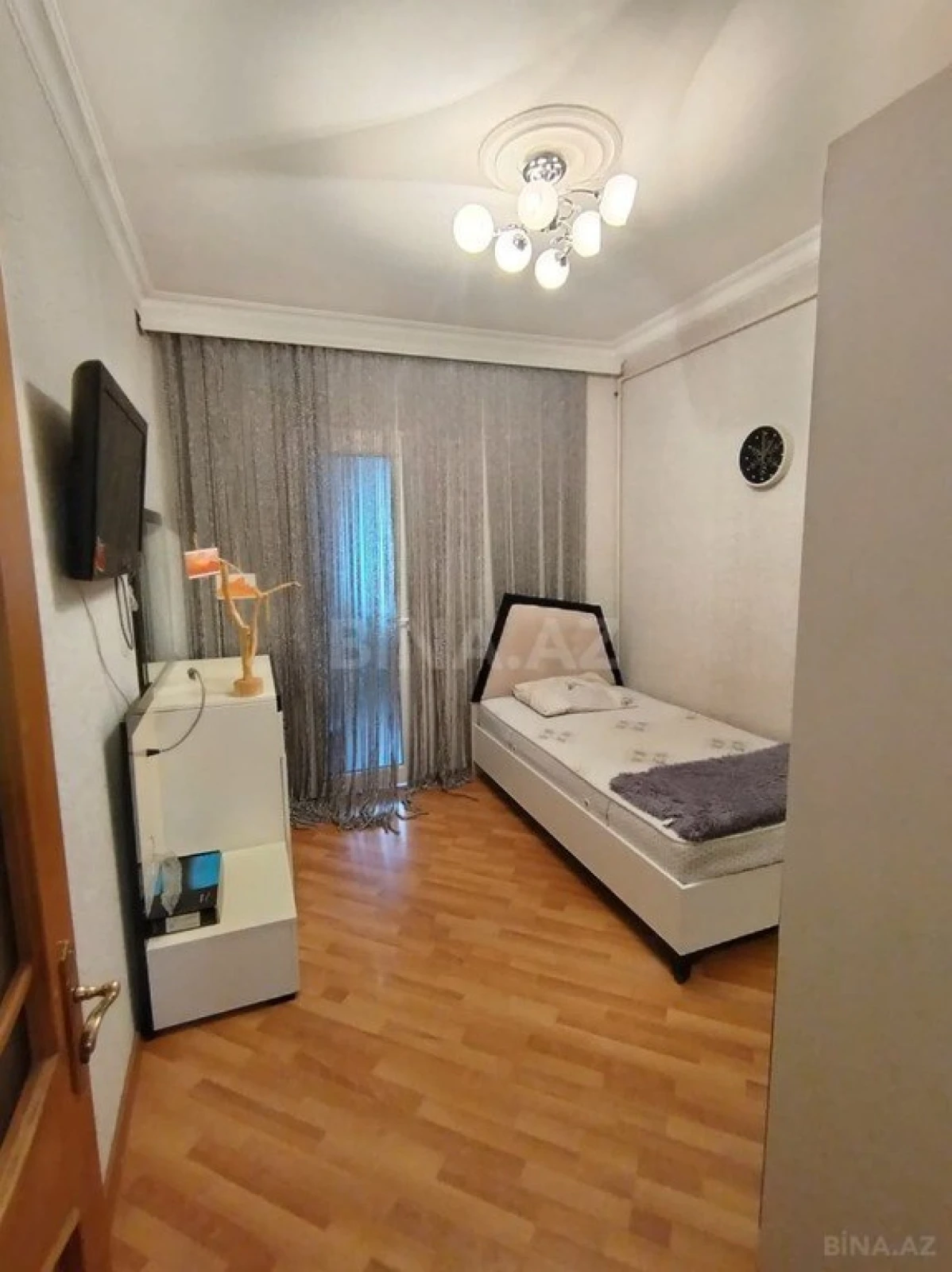 Kirayə verilir 3 otaqlı mənzil 92 m²