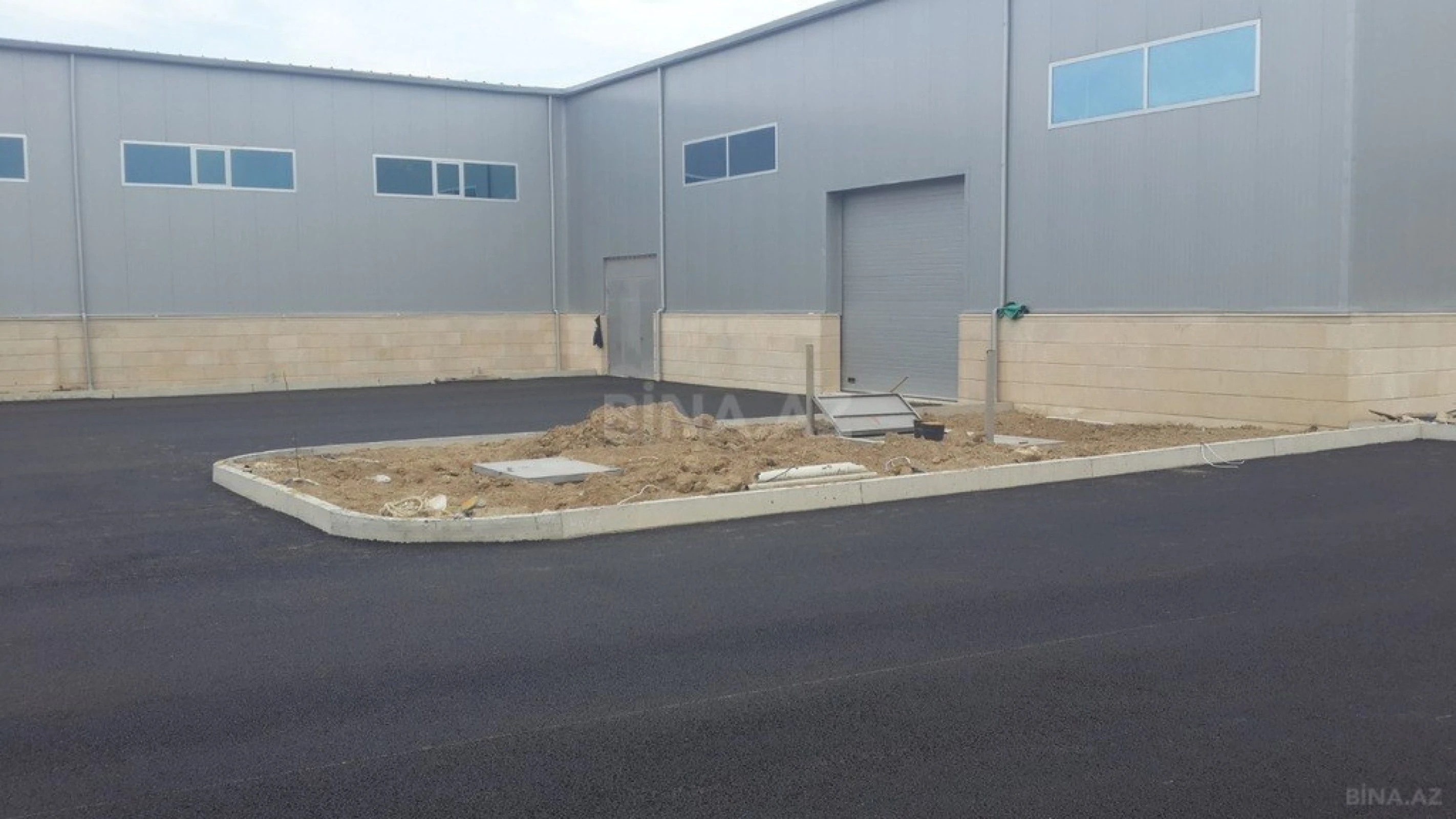 Kirayə verilir obyekt 2000 m²