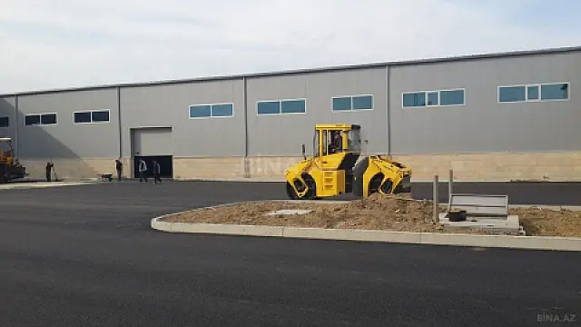 Kirayə verilir obyekt 2000 m²