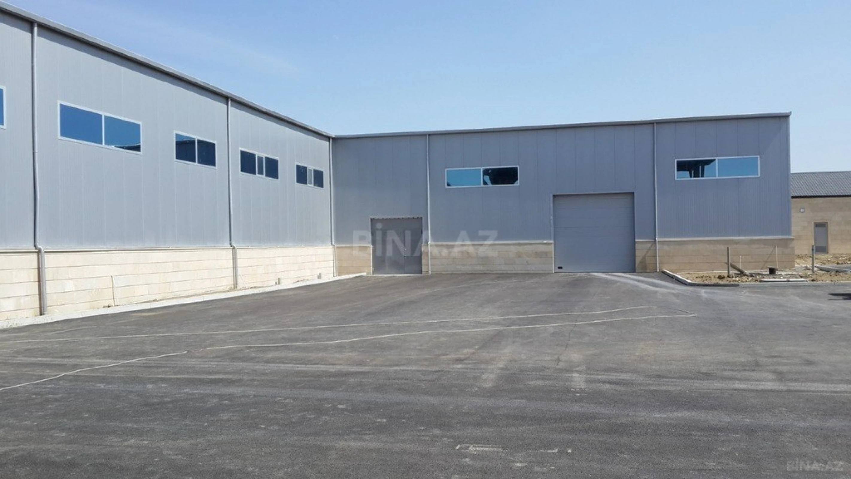 Kirayə verilir obyekt 2000 m²