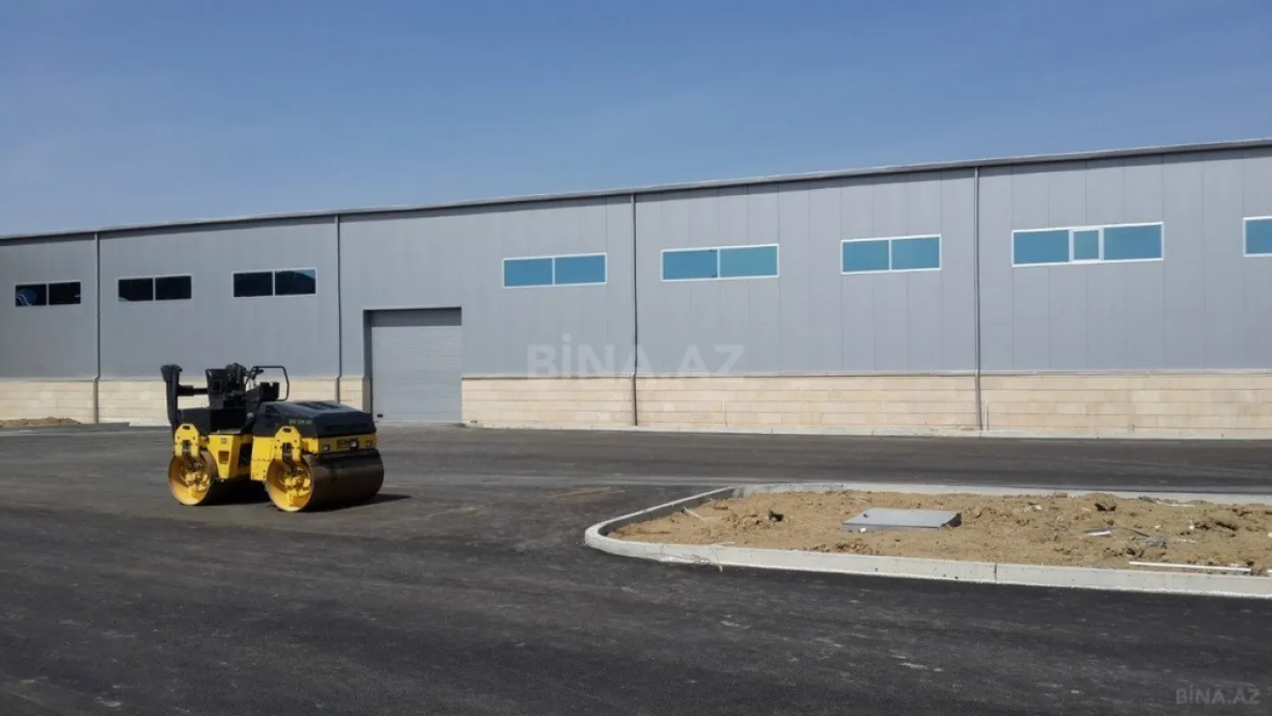 Kirayə verilir obyekt 2000 m²