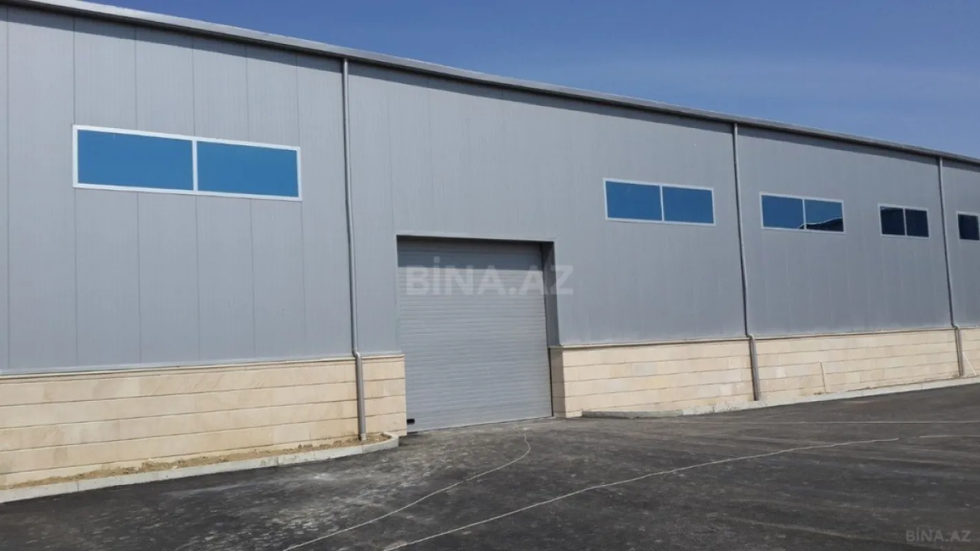 Kirayə verilir obyekt 2000 m²